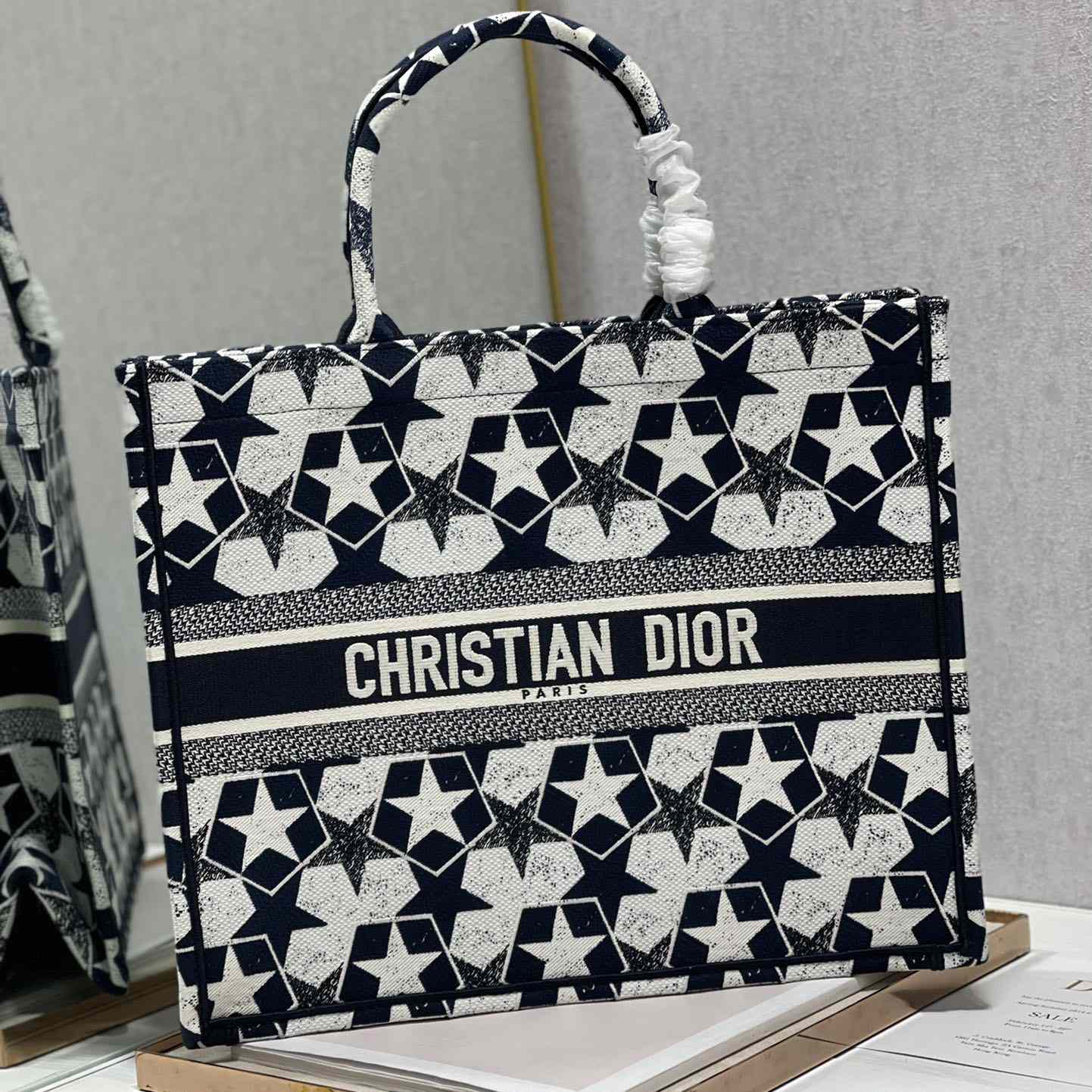 Dior Large Dior Book Tote(41-32cm) - DopestKickz