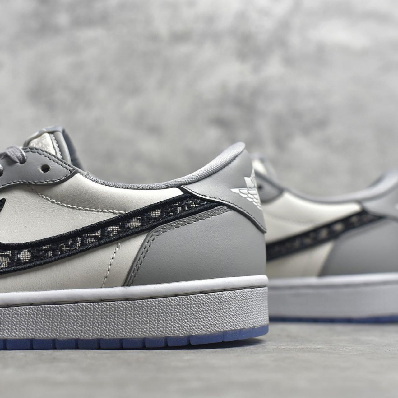 Dior x Air Jordan 1  Low Sneaker  - DopestKickz