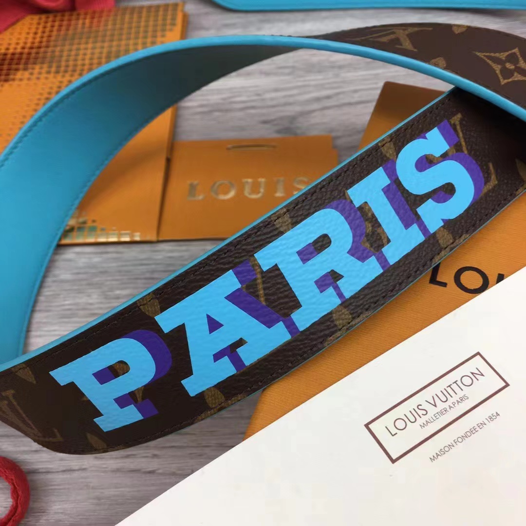 Louis Vuitton LV Pyramide Cities Exclusive 40MM Reversible Belt—Paris - DopestKickz