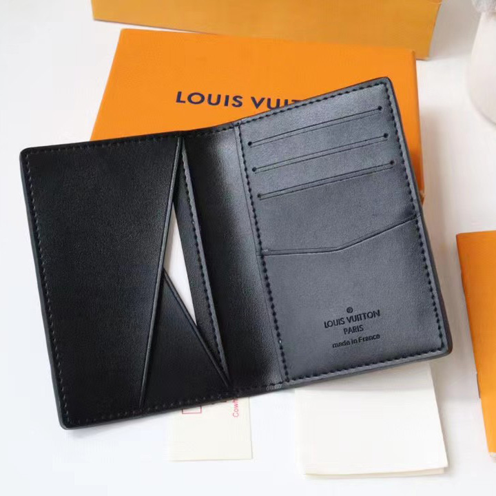Louis Vuitton Pocket Organizer(8-11-1CM)     M69044 - DopestKickz