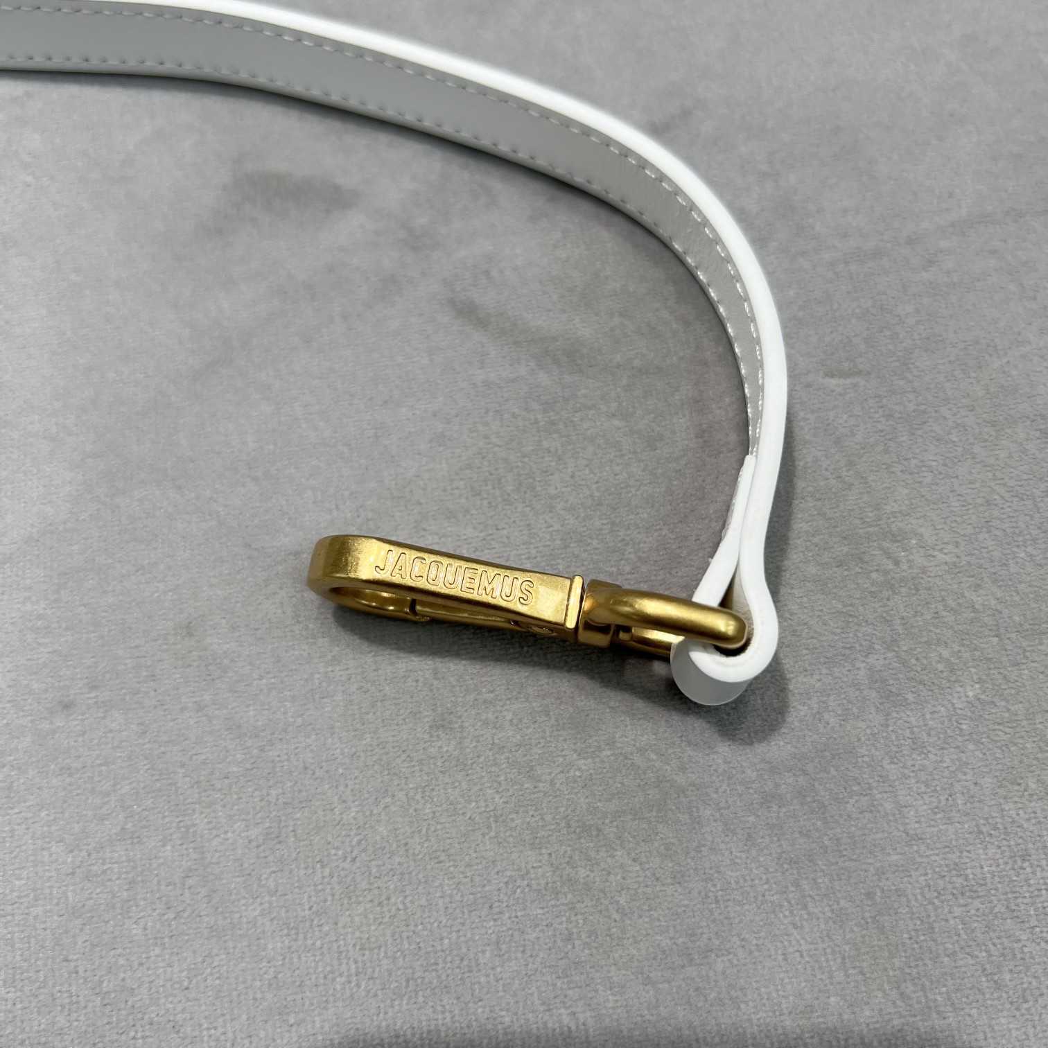 Jacquemus Le Grand Chiquito Large Leather Handbag(24-18-10cm) - DopestKickz