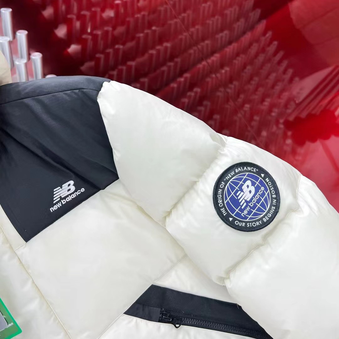 New Balance Hooded Puffer Short Down Jacket - DopestKickz
