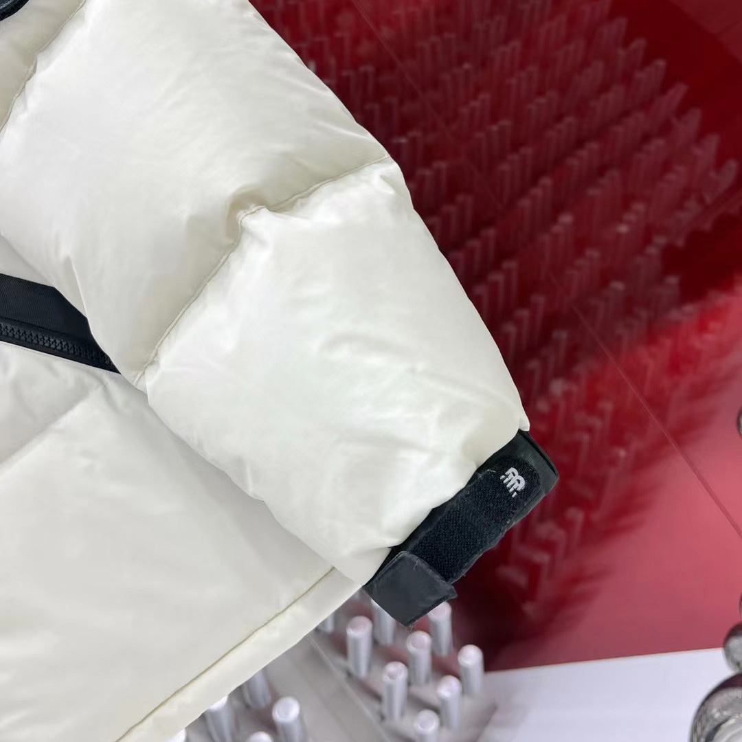 New Balance Hooded Puffer Short Down Jacket - DopestKickz