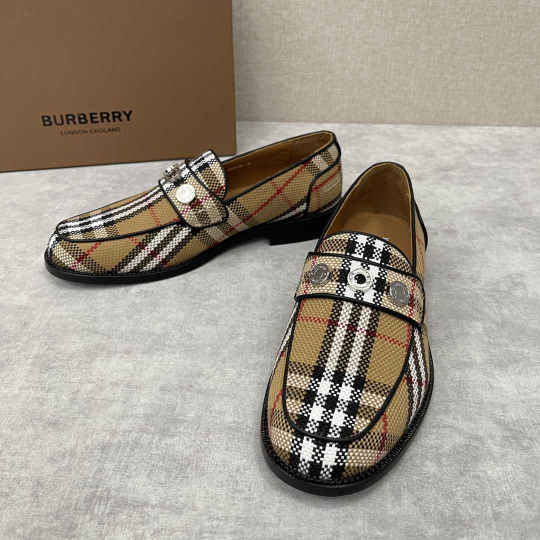 Burberry Moorley Check Loafers - DopestKickz