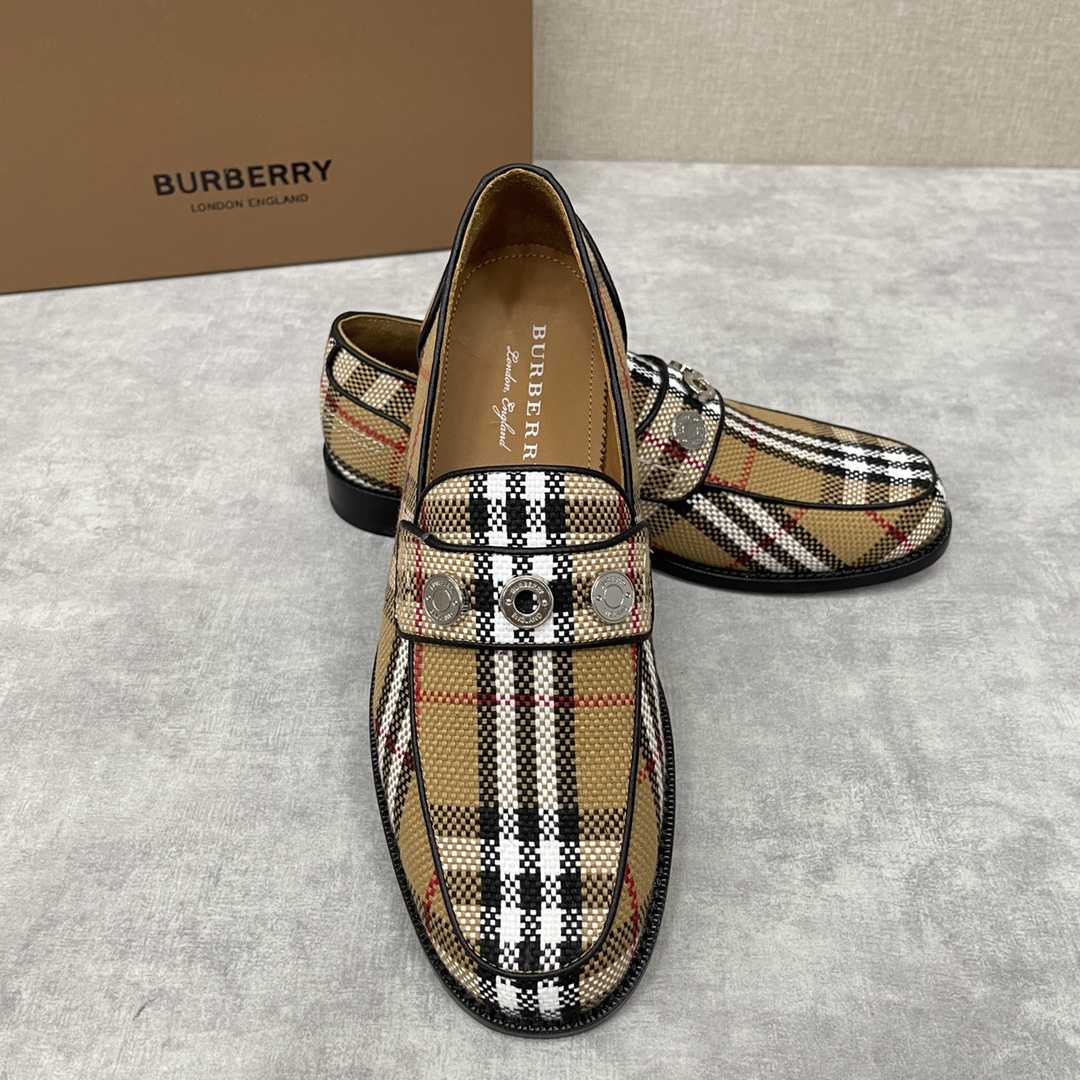 Burberry Moorley Check Loafers - DopestKickz