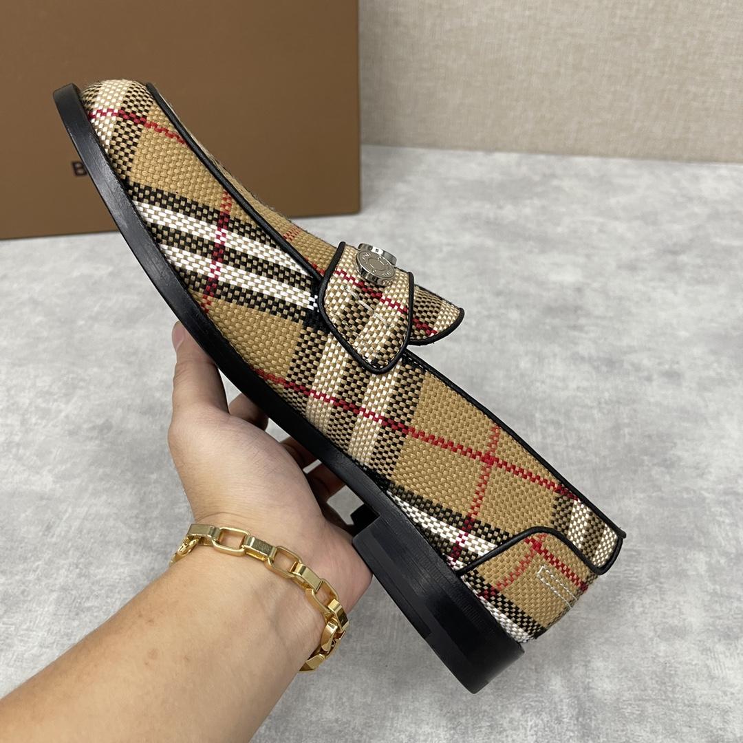 Burberry Moorley Check Loafers - DopestKickz