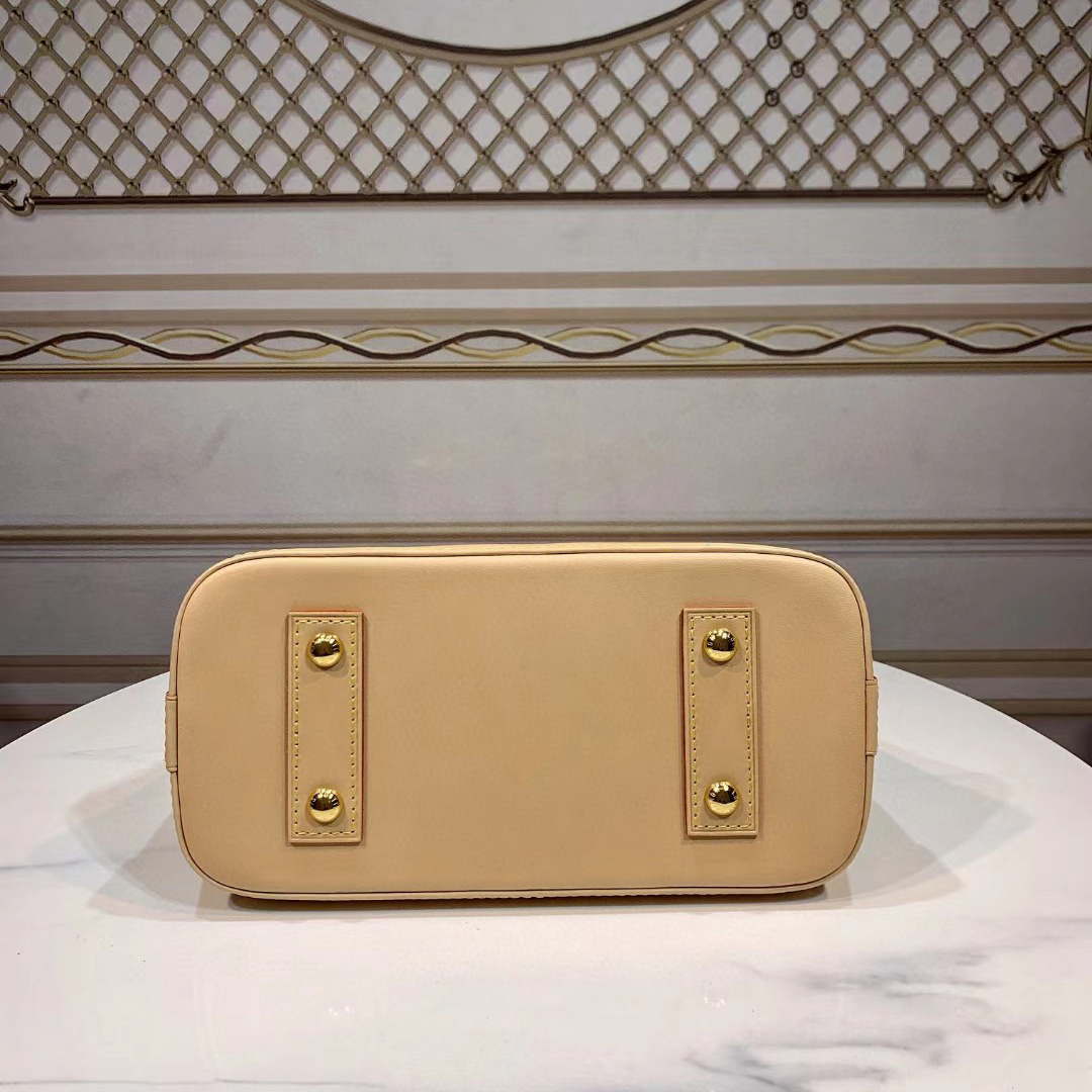 Louis Vuitton Alma BB Handbag (23.5-17.5-11.5cm)     M53152 - DopestKickz