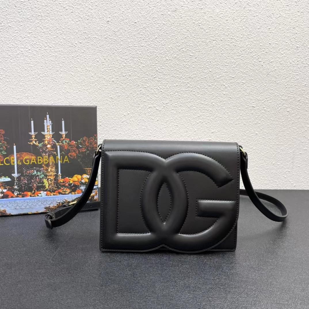 Dolce & Gabbana Calfskin DG Logo Crossbody Bag(20-16-5cm) - DopestKickz