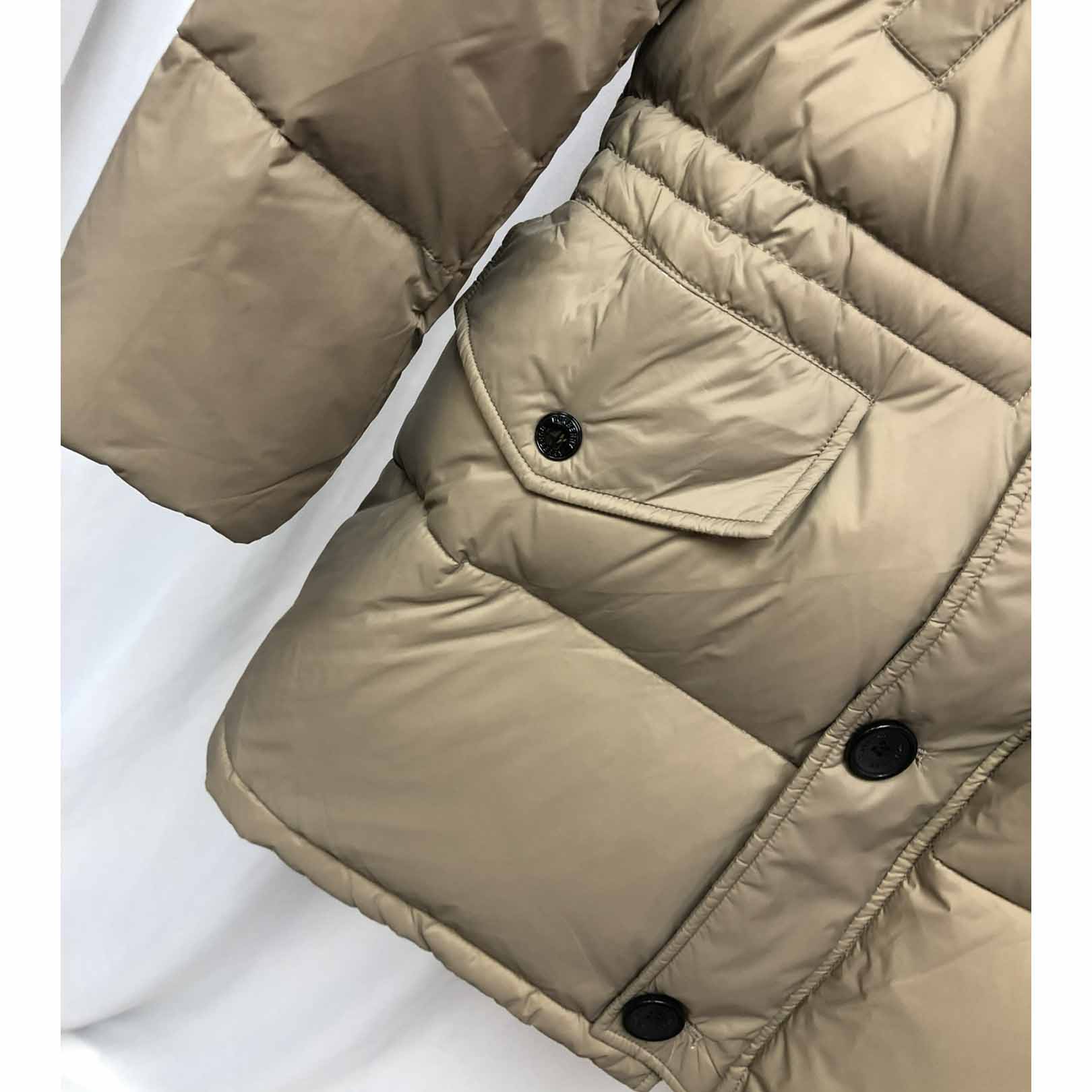 Burberry Logo Appliqué Nylon Puffer Coat - DopestKickz