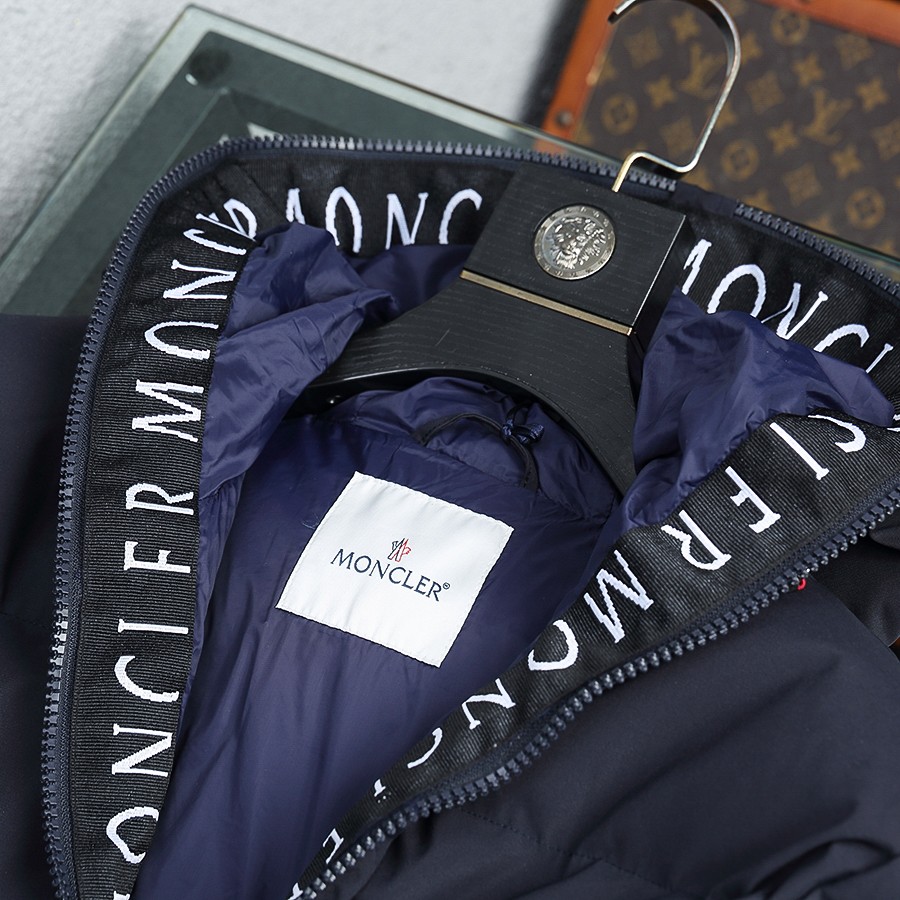 Moncler Short Down Jacket - DopestKickz