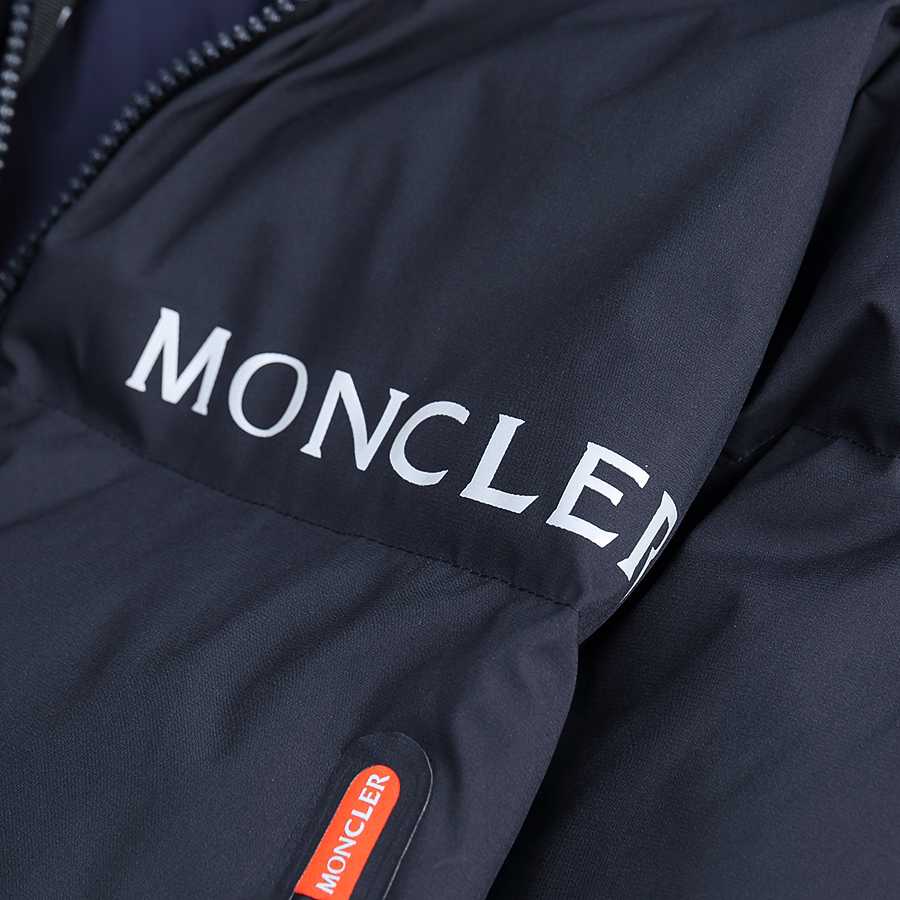 Moncler Short Down Jacket - DopestKickz