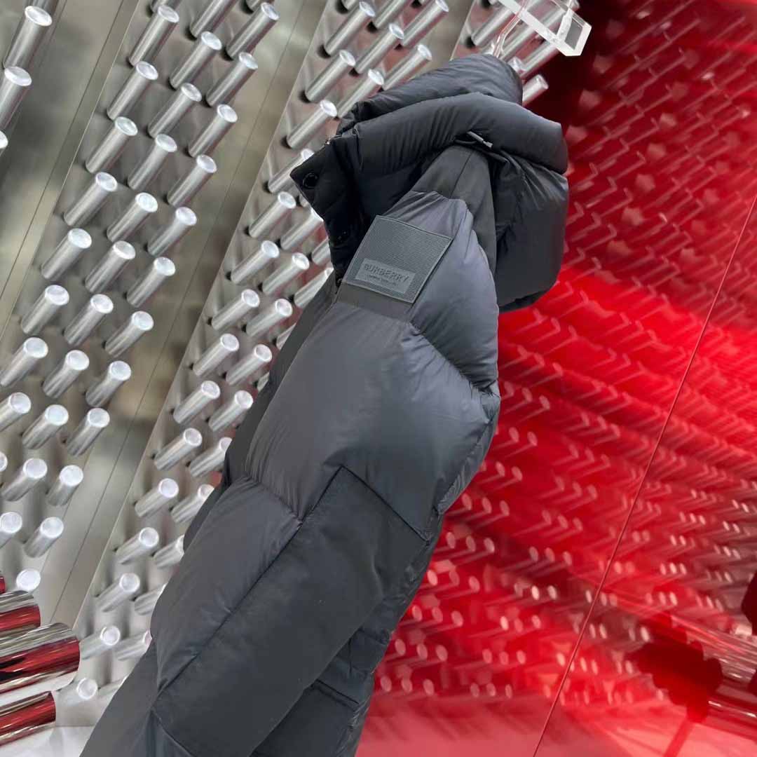 Burberry Logo Appliqué Nylon Puffer Coat - DopestKickz