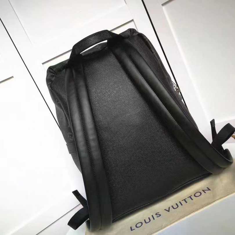 Louis Vuitton Discovery Backpack PM (37-40-20cm)   M30230  - DopestKickz