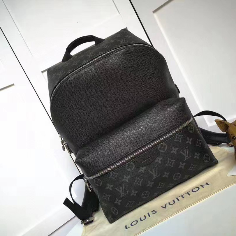 Louis Vuitton Discovery Backpack PM (37-40-20cm)   M30230  - DopestKickz