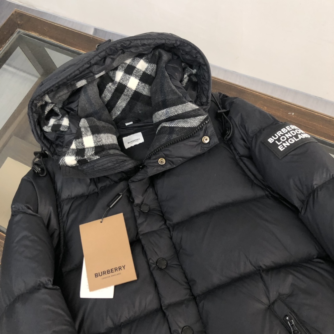 Burberry Hooded Quilted Nylon Down Jacket With Detachable Sleeves - DopestKickz