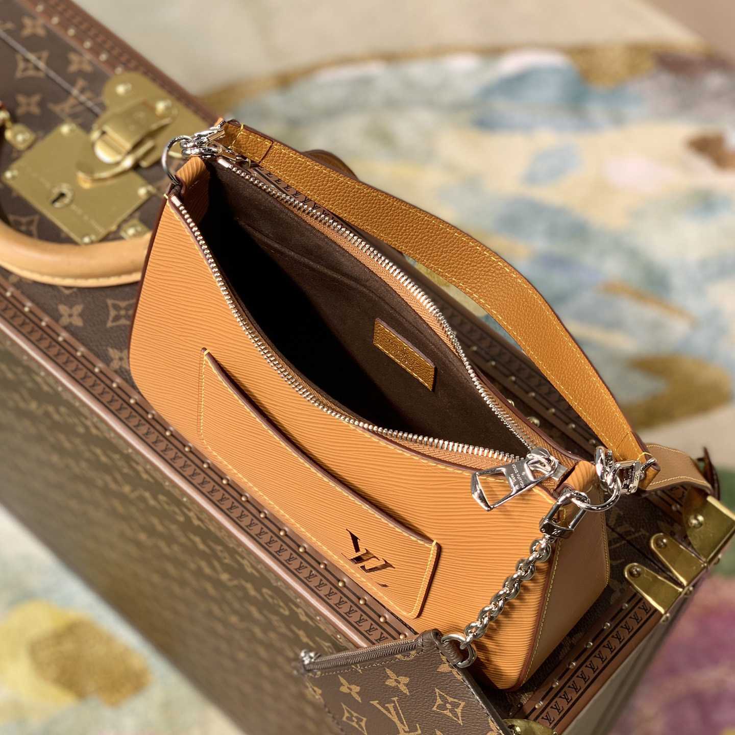 Louis Vuitton Marelle Handbag(25-15-8cm)   M80794 - DopestKickz