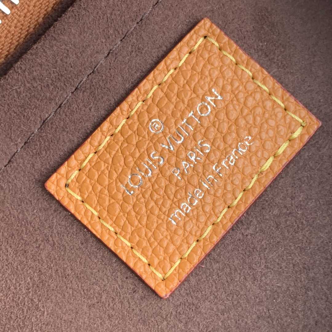 Louis Vuitton Marelle Handbag(25-15-8cm)   M80794 - DopestKickz