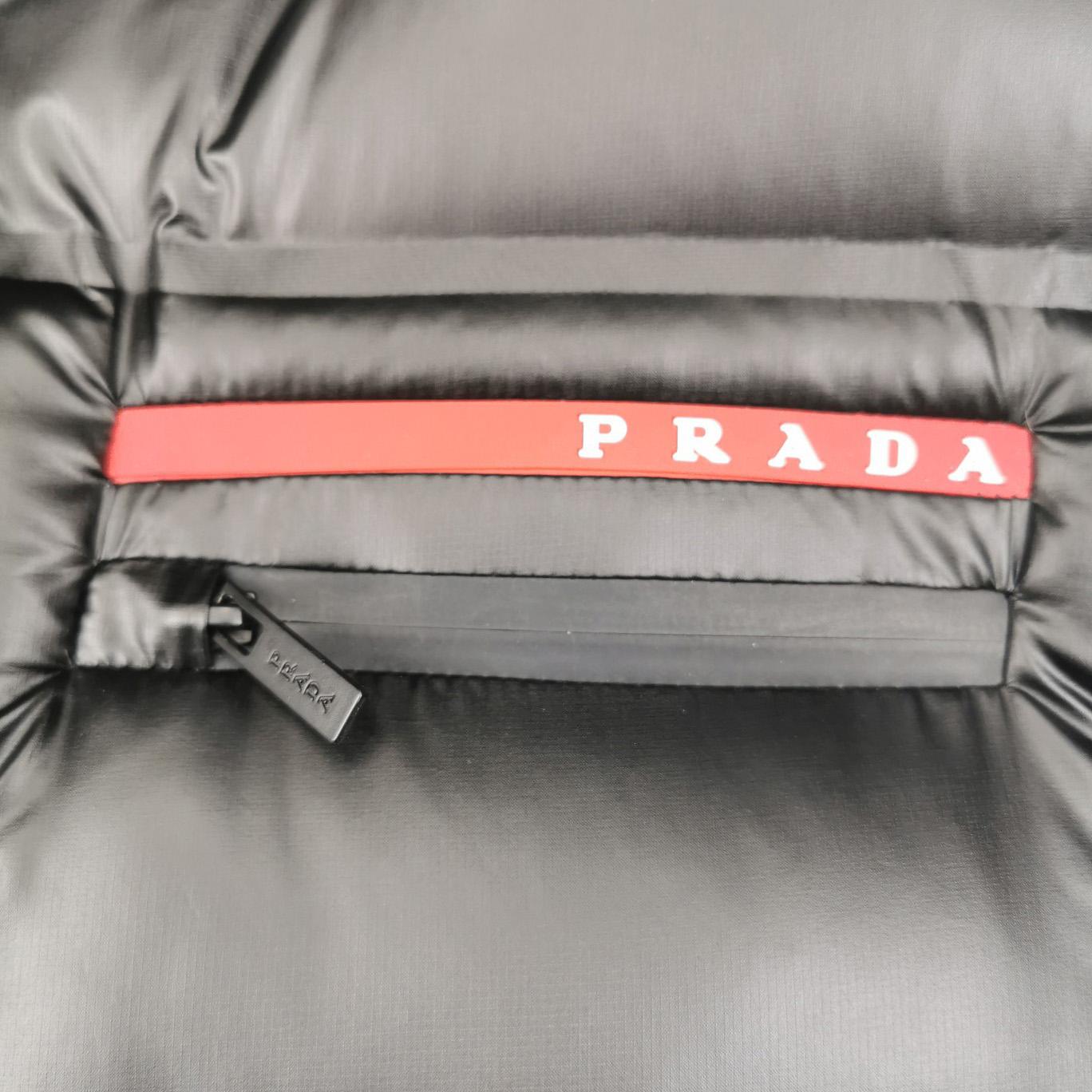 Prada Light Nylon Down Vest - DopestKickz