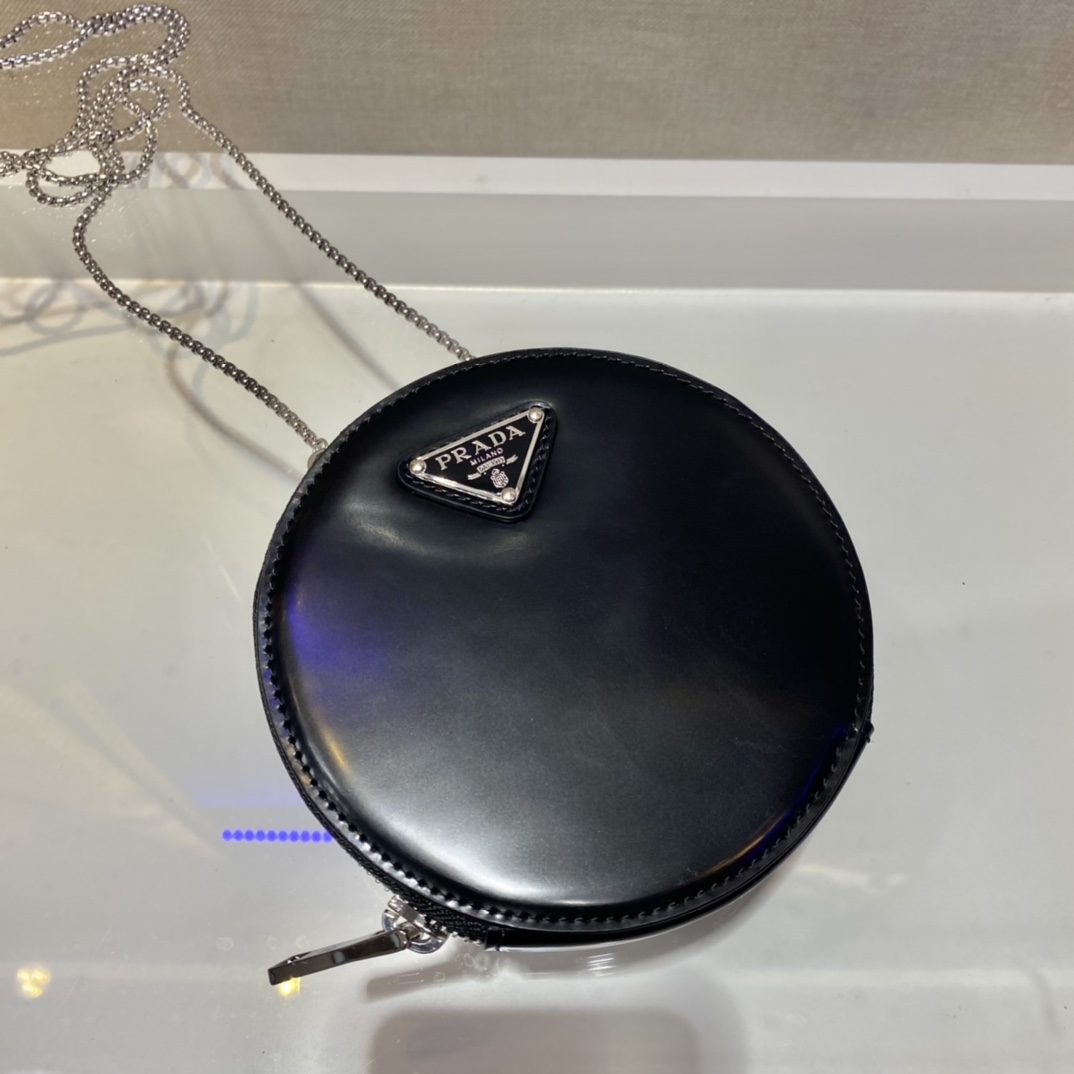 Prada Logo Leather Shoulder Bag(12-12-2cm) - DopestKickz