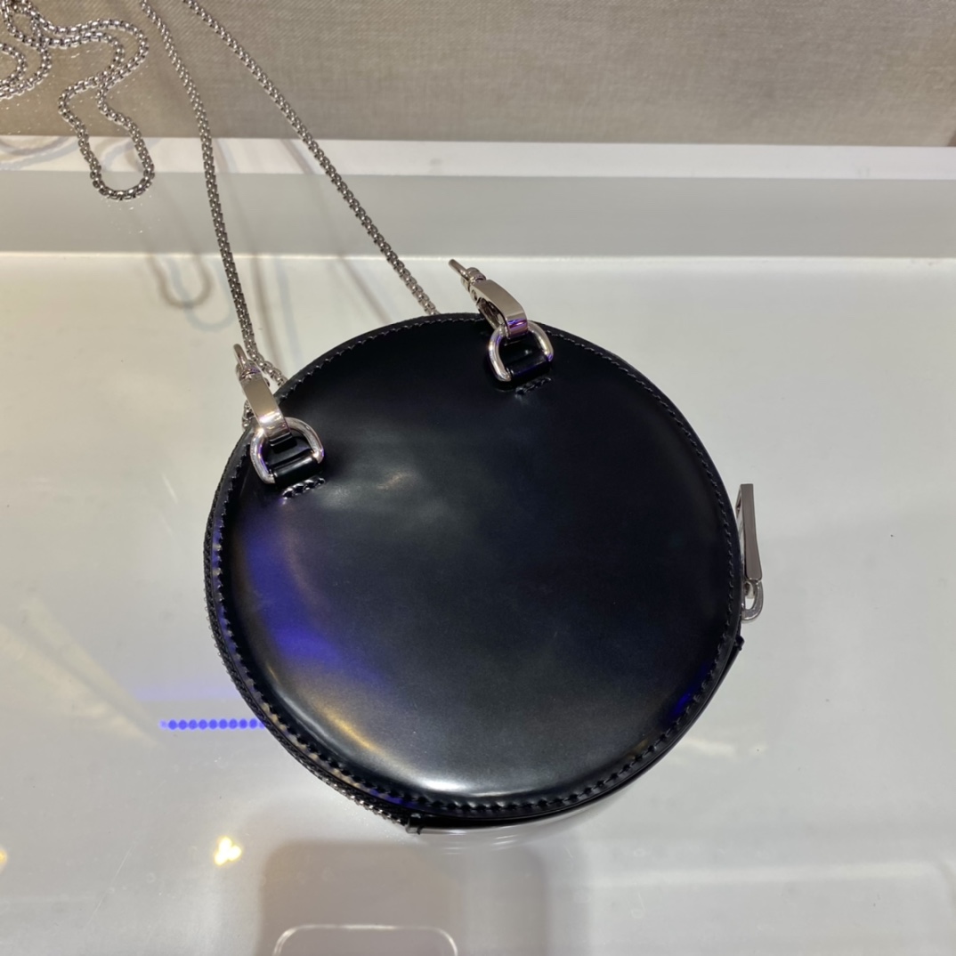 Prada Logo Leather Shoulder Bag(12-12-2cm) - DopestKickz