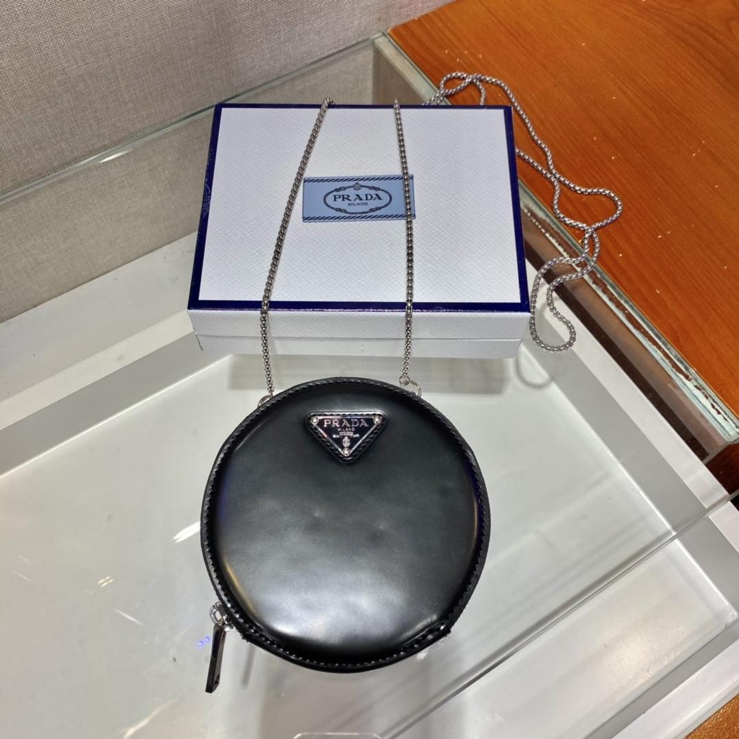 Prada Logo Leather Shoulder Bag(12-12-2cm) - DopestKickz