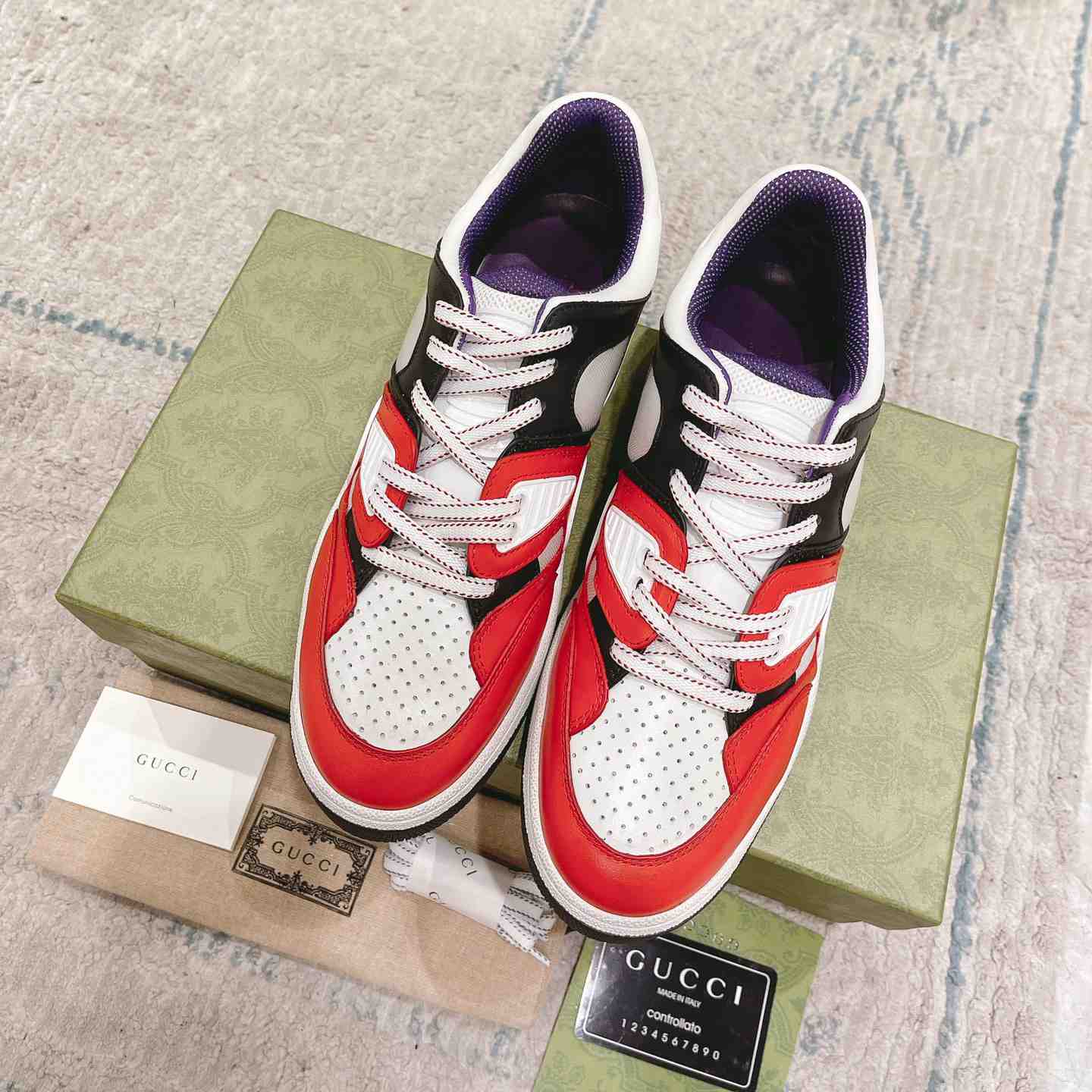 Gucci Basket Sneaker With lnterlocking G  - DopestKickz