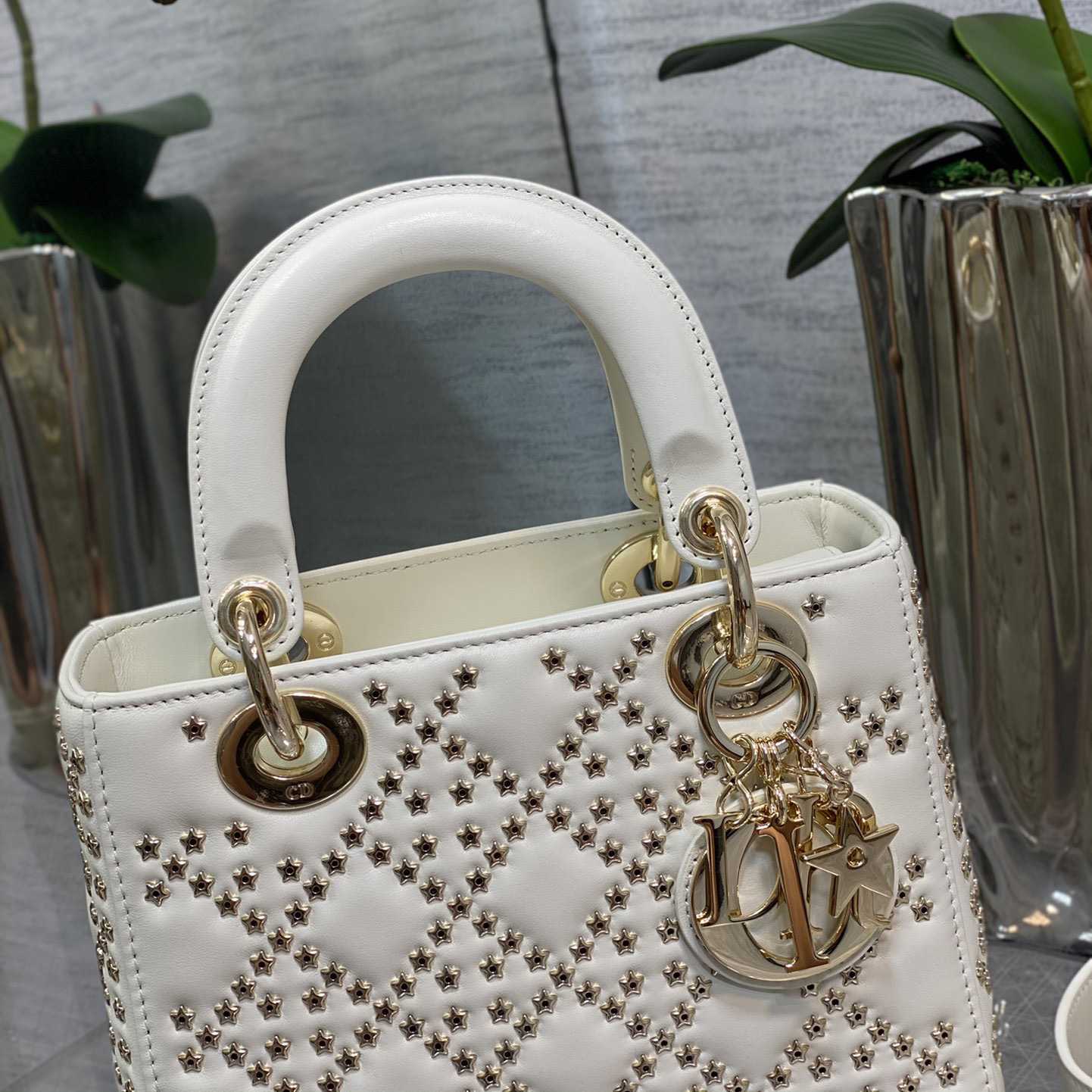 Dior Small Lady Dior Bag    20cm - DopestKickz