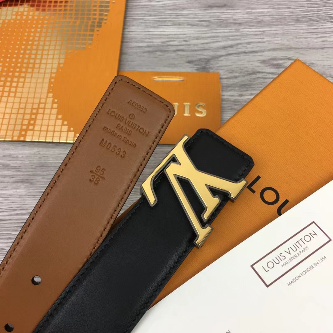 Louis Vuitton Rays 40mm Reversible Belt   M0630U - DopestKickz
