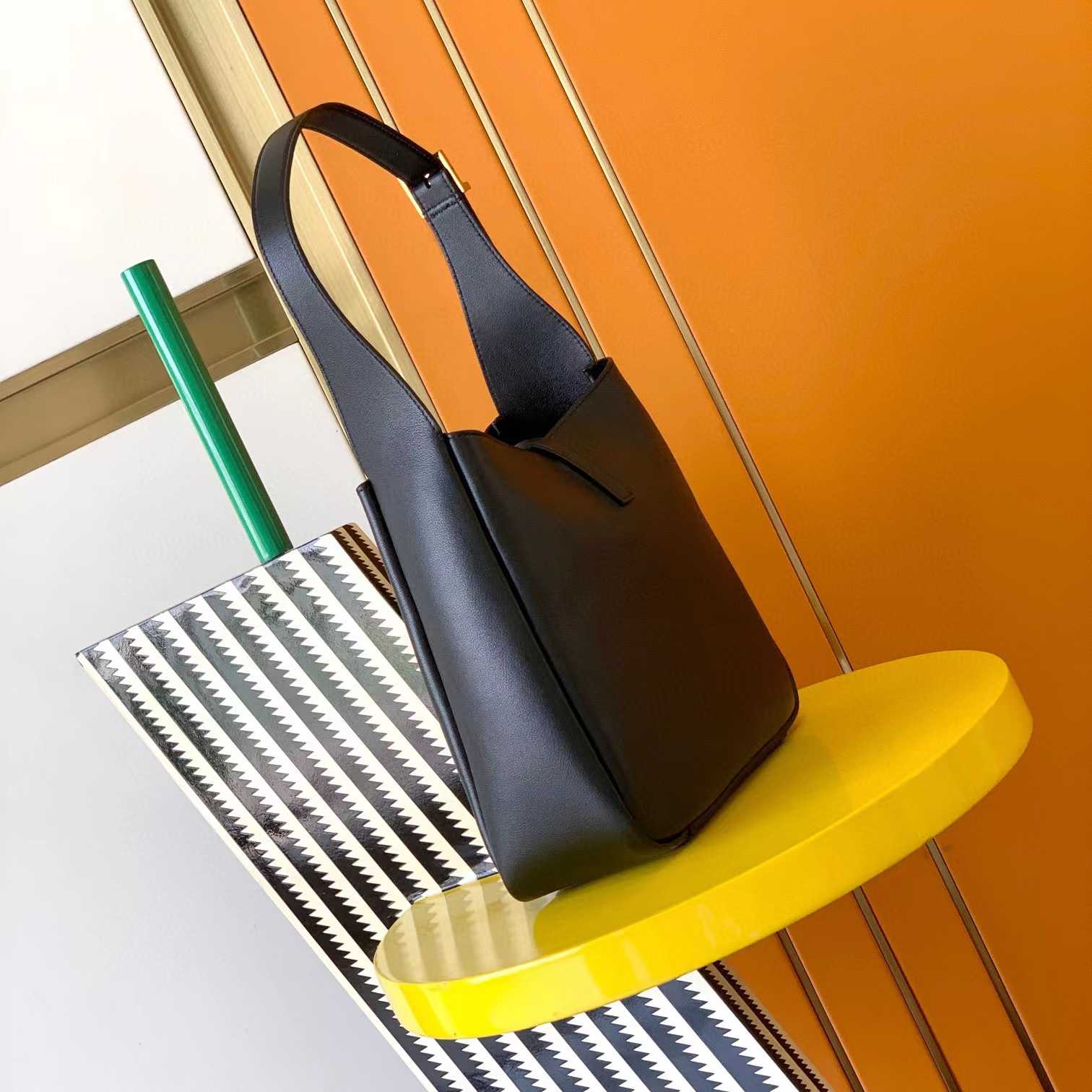 Saint Laurent LE 5 À 7 Soft Small Hobo Bag In Smooth Leather - DopestKickz