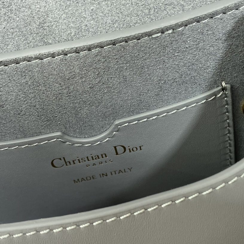 Dior Small Dior Bobby Bag(18-14-5cm) - DopestKickz
