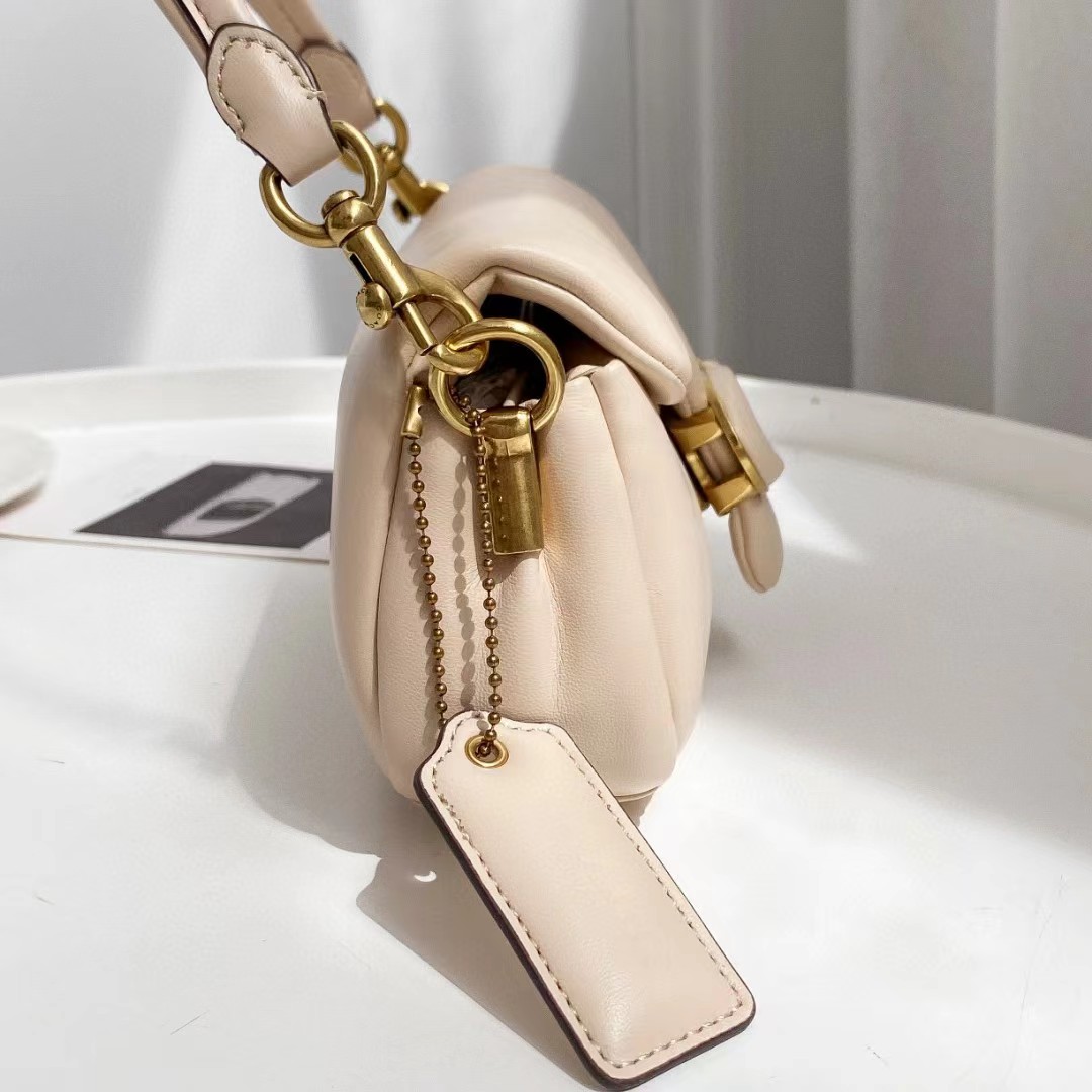 Coach Pillow Tabby Shoulder Bag(18.5-10.5-6.5cm) - DopestKickz