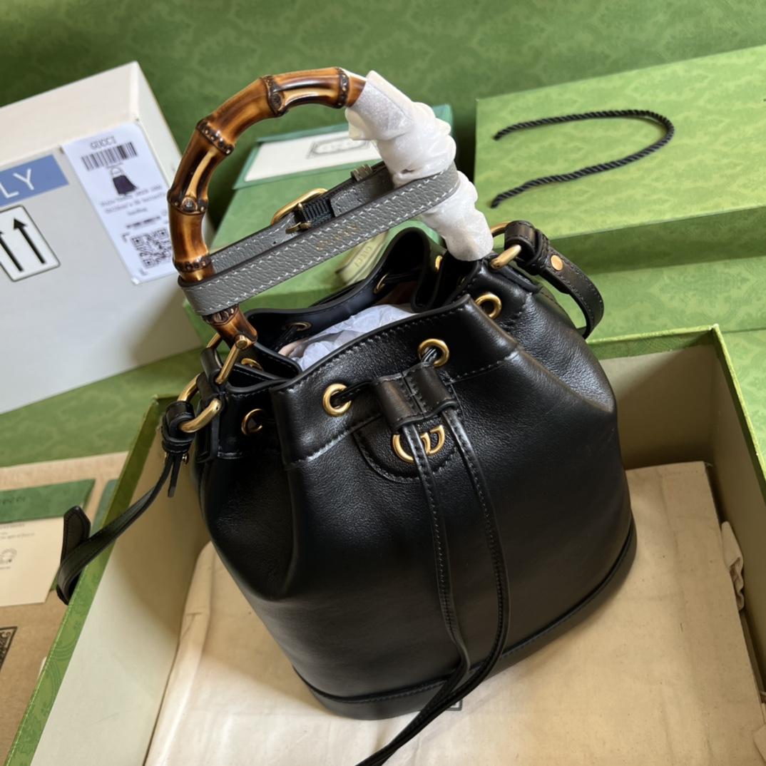 Gucci Diana Small Bucket Bag (23.5-38-10.5cm) - DopestKickz