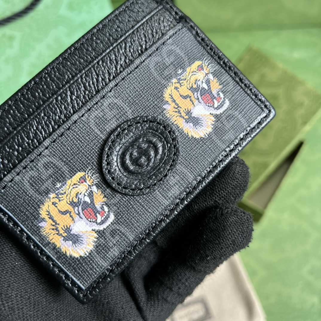 Gucci Card Case With Tiger Print(10-7cm)    - DopestKickz