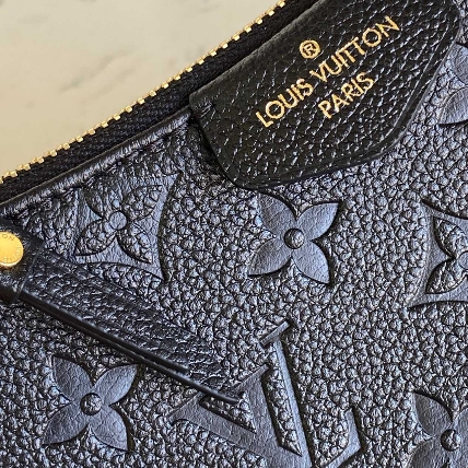 Louis Vuitton Easy Pouch On Strap  (19-11.5-3cm) M80349 - DopestKickz