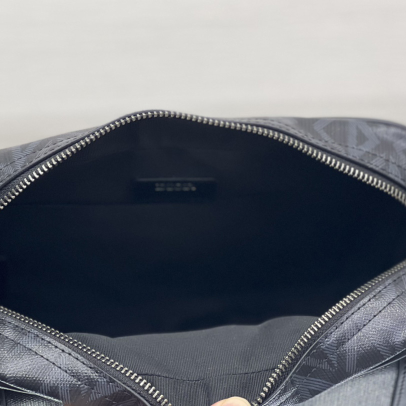Dior Hit The Road Messenger Bag (26-21-8 cm) - DopestKickz