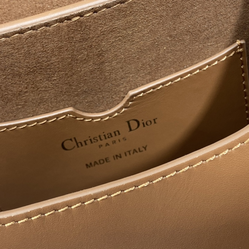 Dior Small Dior Bobby Bag(18-14-5cm) - DopestKickz