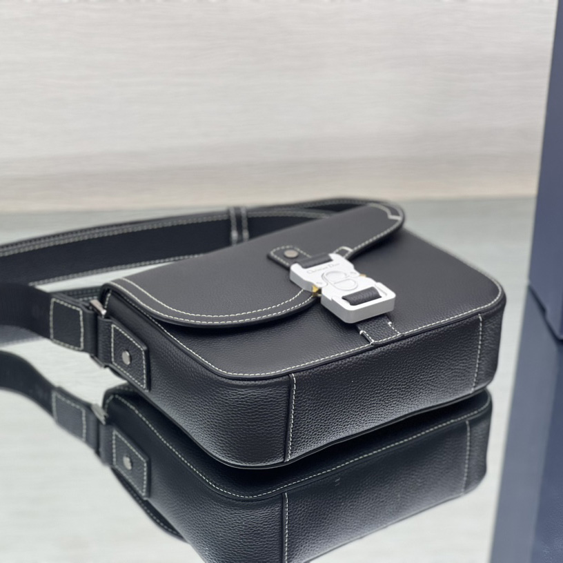 Dior Mini Saddle Bag With Strap(23-18-6 cm) - DopestKickz