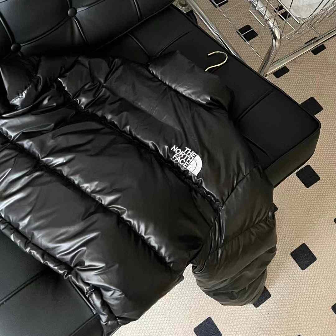 The North Face Short Down Jacket - DopestKickz