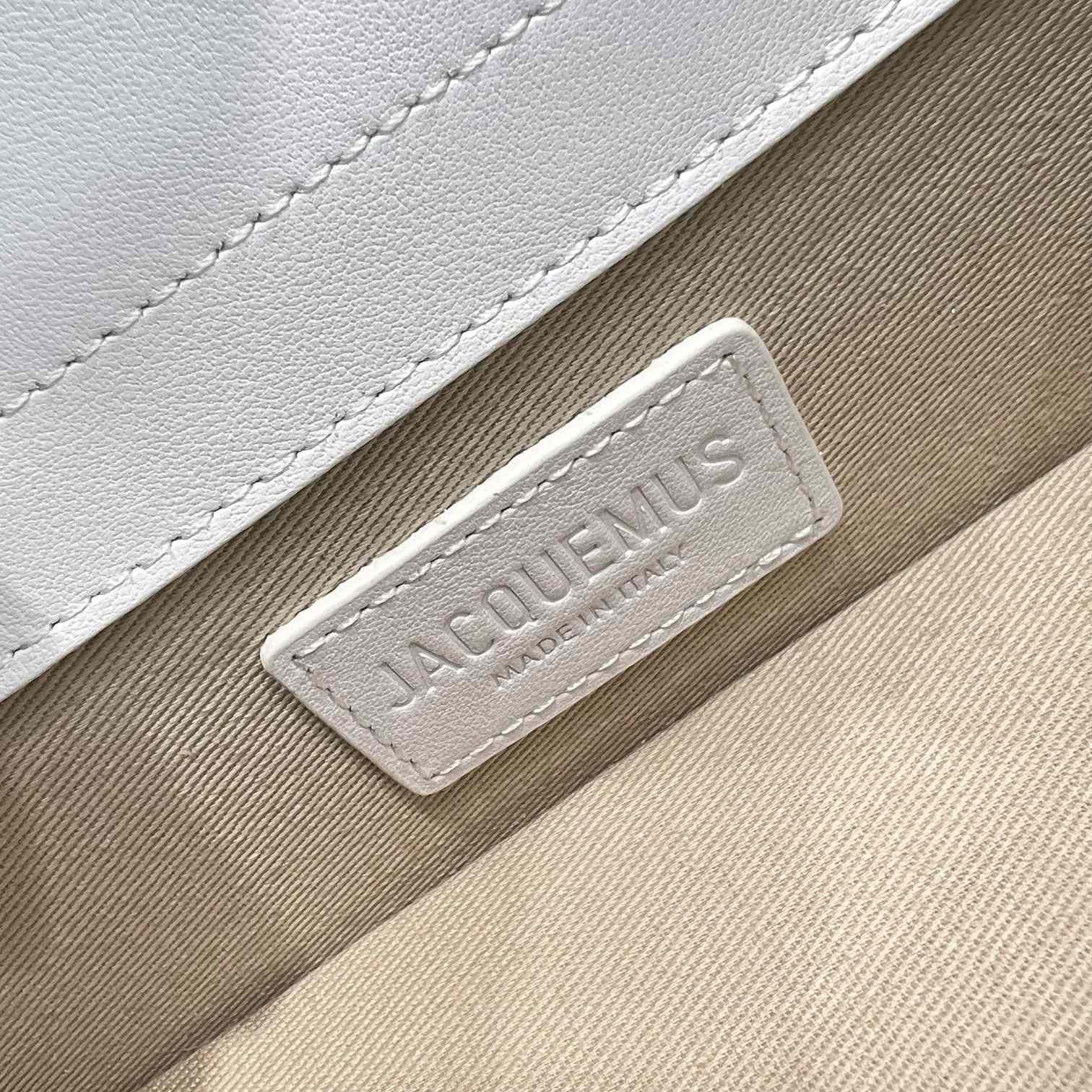 Jacquemus Le Bambino Small Handbag With Adjustable Crossbody Strap(18-6-7cm) - DopestKickz