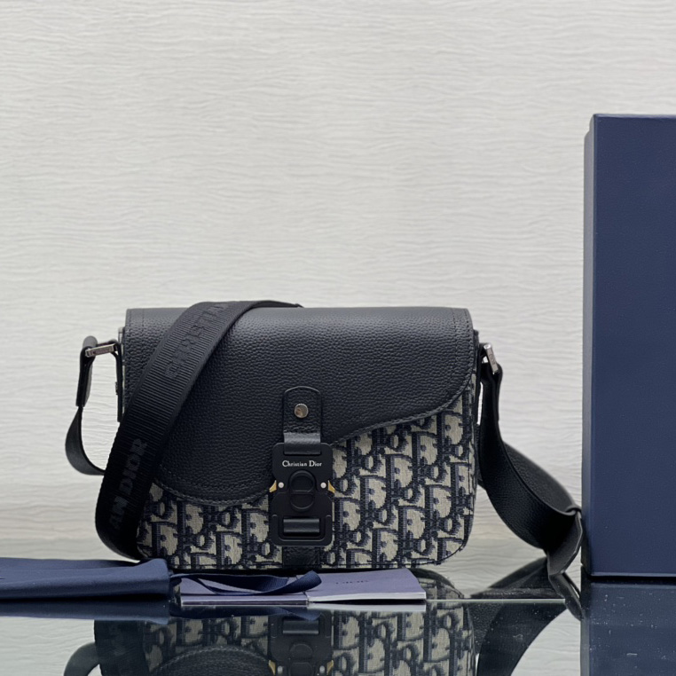 Dior Mini Saddle Bag With Strap(23-18-6 cm) - DopestKickz