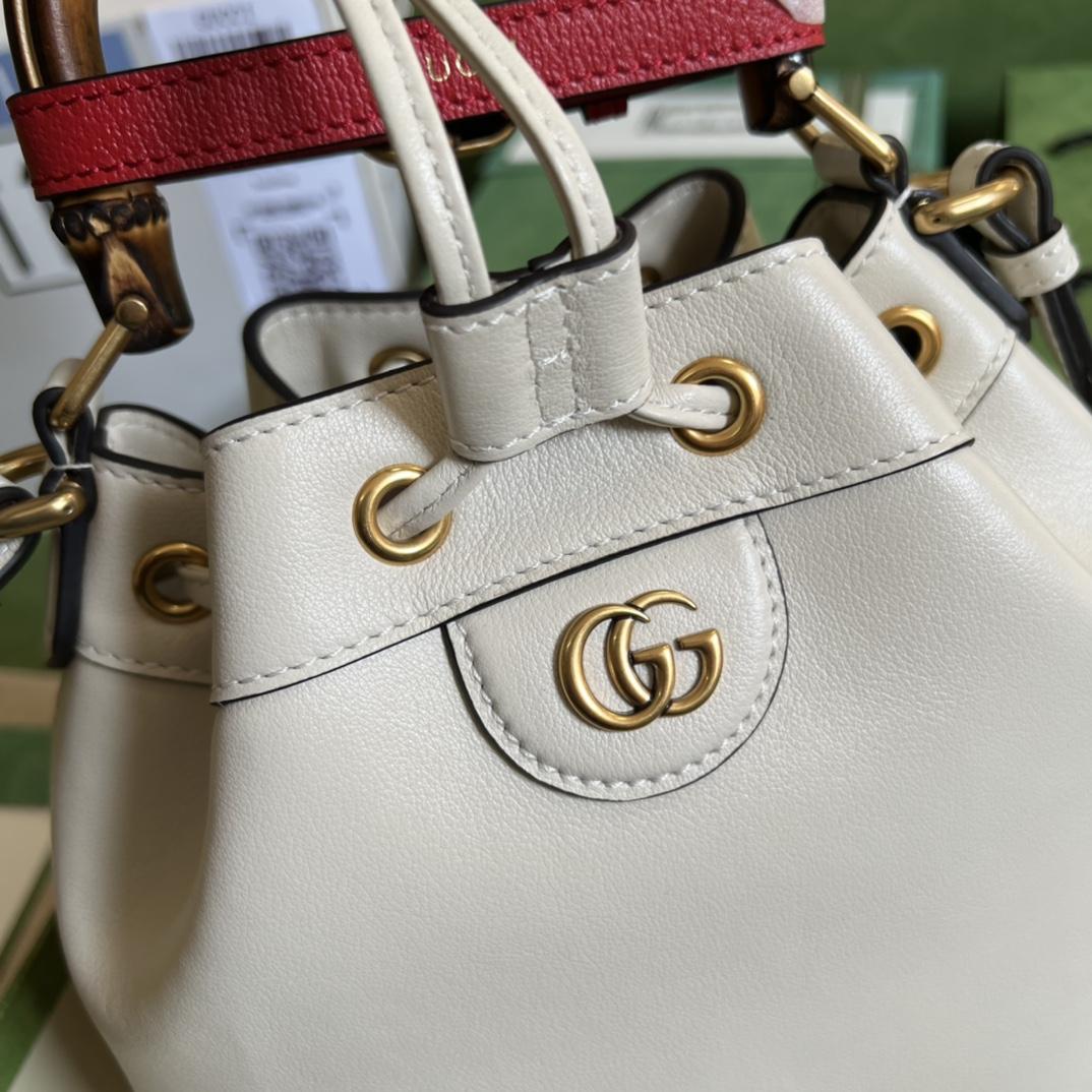 Gucci Diana Small Bucket Bag (23.5-38-10.5cm) - DopestKickz