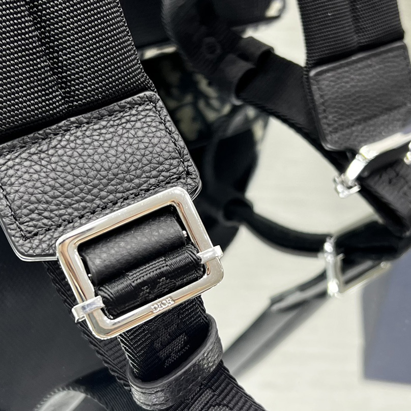 Dior Motion Backpack (31-38-11cm)   - DopestKickz