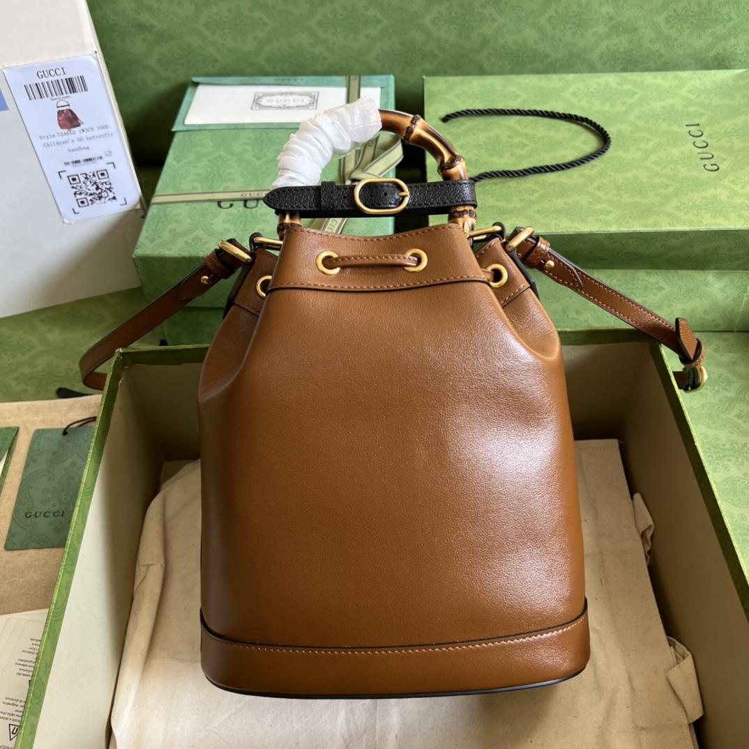 Gucci Diana Small Bucket Bag (23.5-38-10.5cm) - DopestKickz