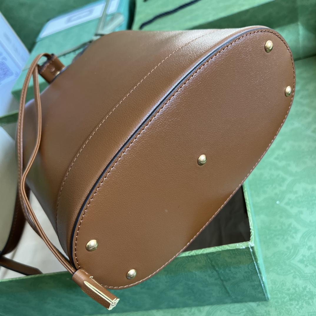 Gucci Diana Small Bucket Bag (23.5-38-10.5cm) - DopestKickz