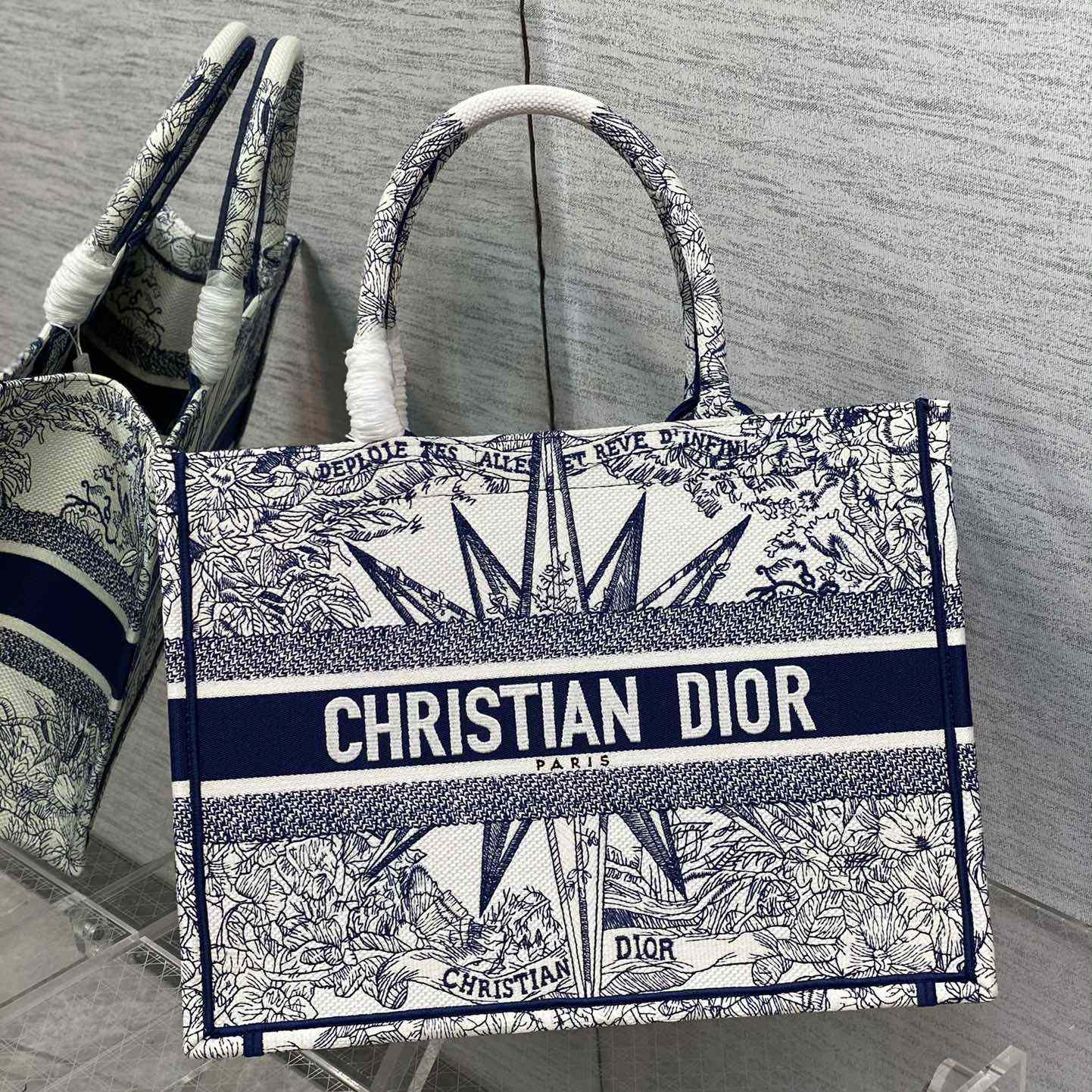 Dior Medium Dior Book Tote(36-18-28cm) - DopestKickz