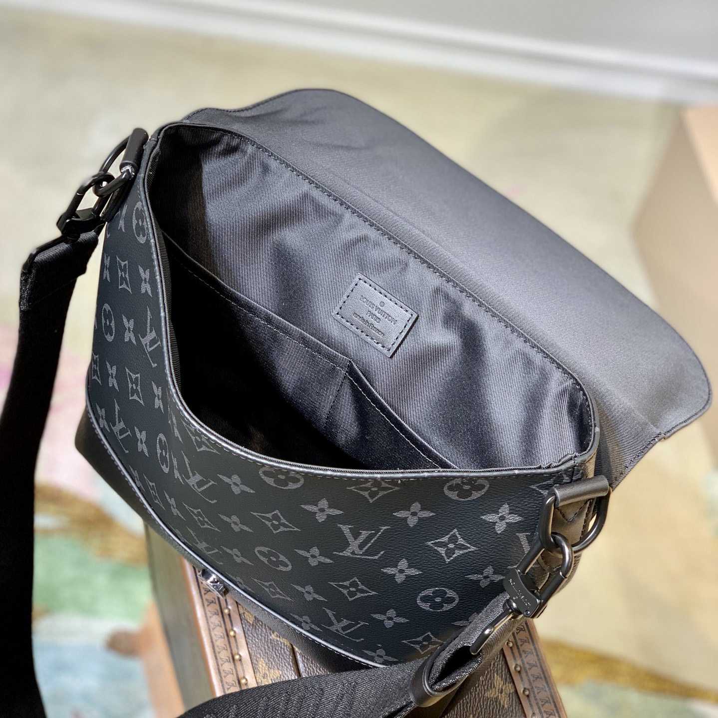 Louis Vuitton  Saumur Messenger(36-23-11cm) M45911 - DopestKickz