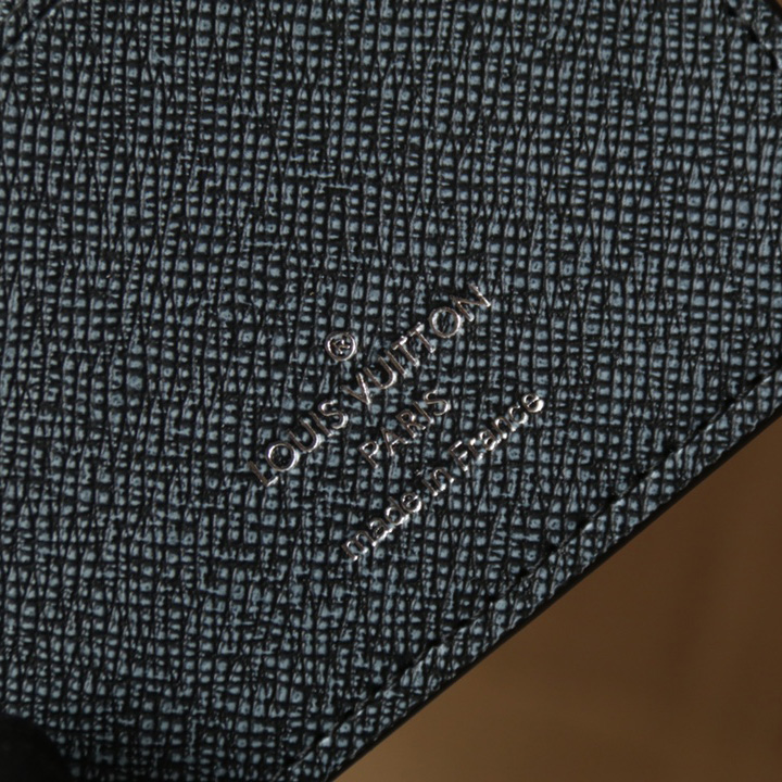 Louis Vuitton Pocket Organizer (10-19-2cm)   M81807 - DopestKickz