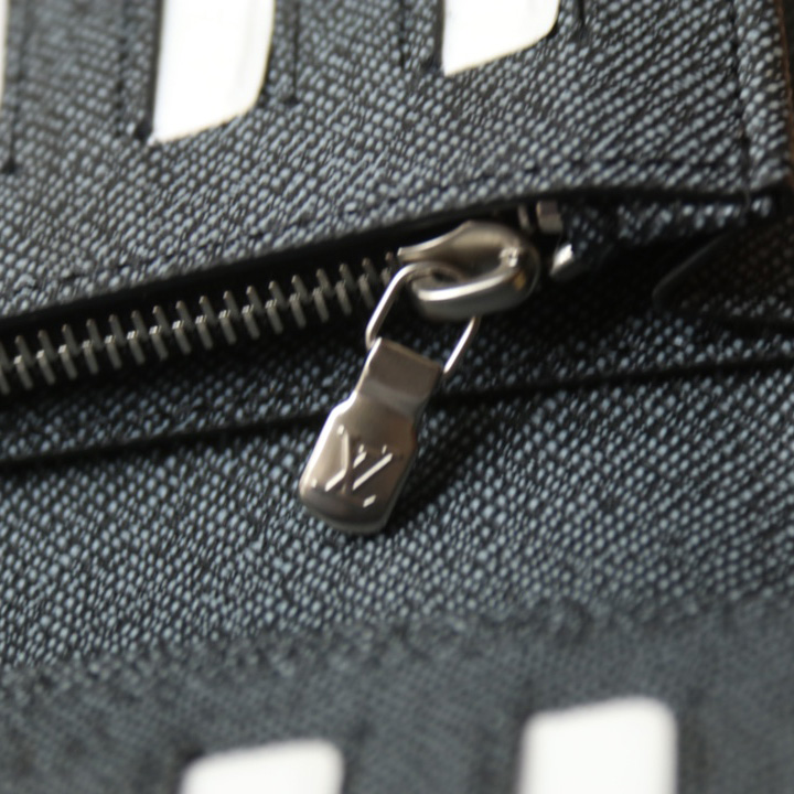 Louis Vuitton Pocket Organizer (10-19-2cm)   M81807 - DopestKickz