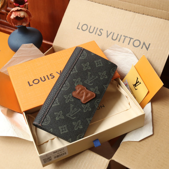 Louis Vuitton Pocket Organizer (10-19-2cm)   M81807 - DopestKickz
