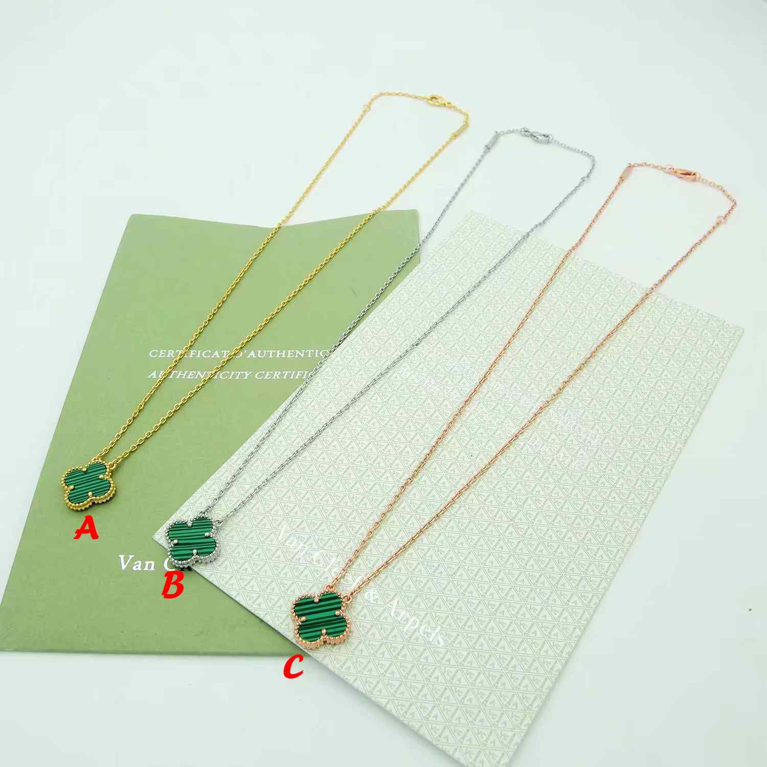 Van Cleef & Arpels Necklace - DopestKickz